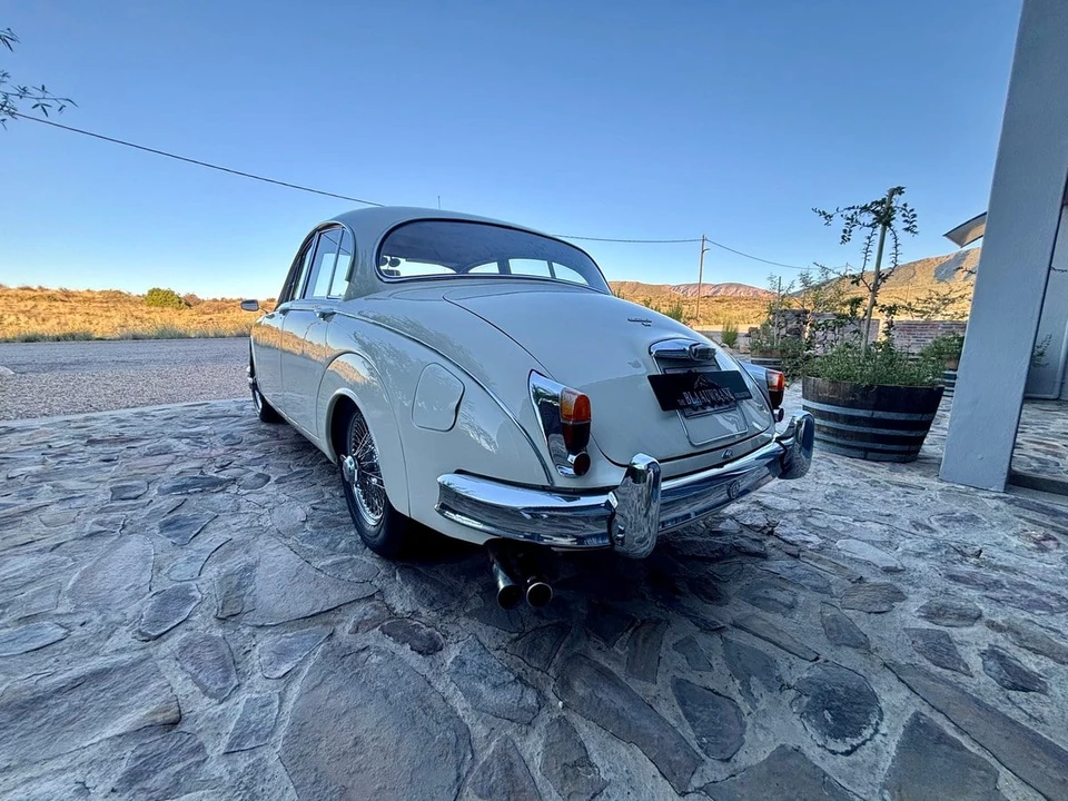 1966 Jaguar Mark II - Image 16 of 31