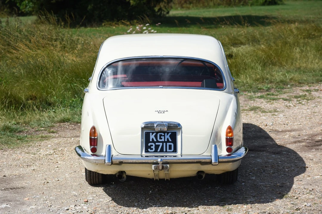 1966 Jaguar S-Type 1st Gen - Image 11 of 30