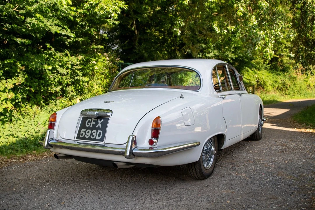 1966 Jaguar S-Type 1st Gen - Image 6 of 30