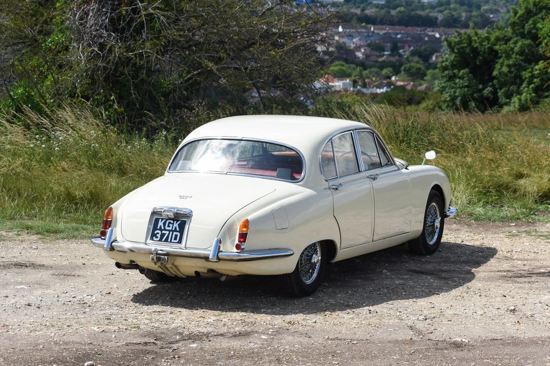 1966 Jaguar S-Type 1st Gen - Image 13 of 30