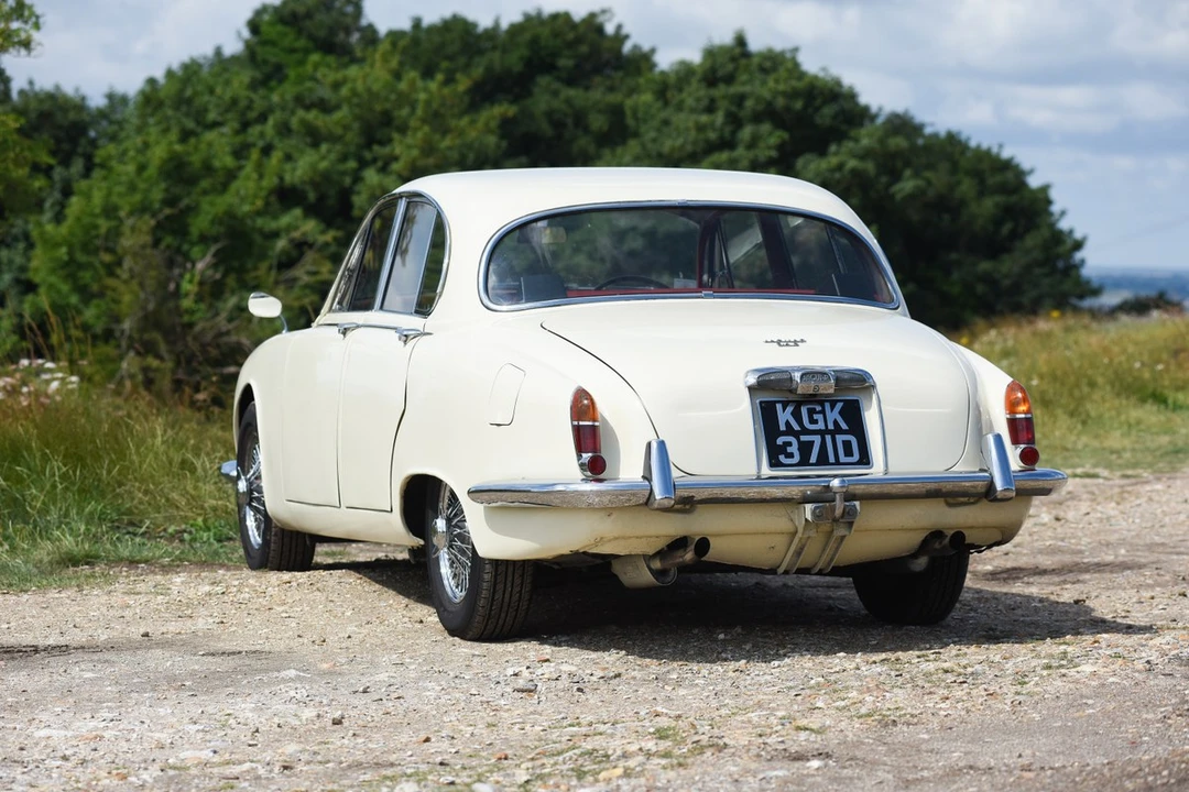 1966 Jaguar S-Type 1st Gen - Image 10 of 30