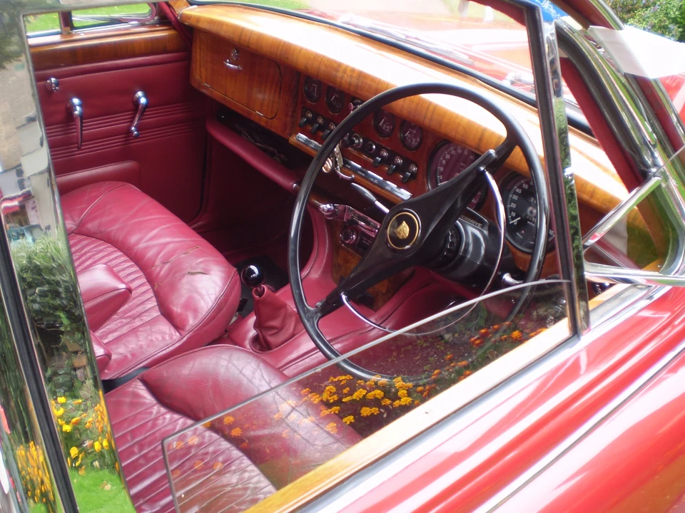 1966 Jaguar S-Type 1st Gen - Image 2 of 4