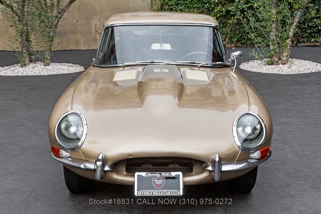 1966 Jaguar XK - Image 2 of 12