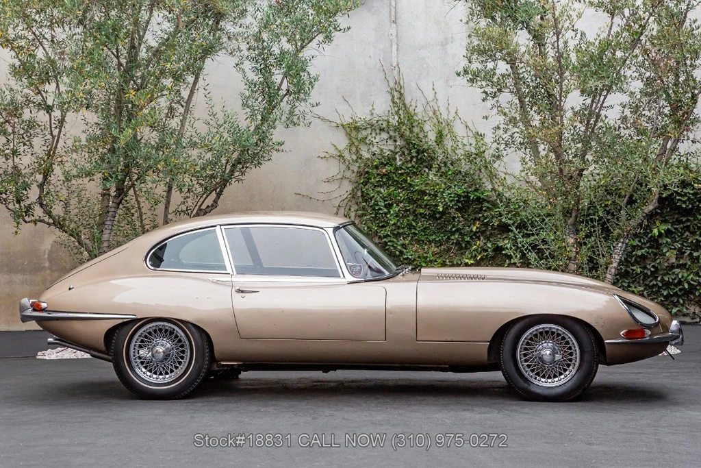 1966 Jaguar XK - Image 4 of 12