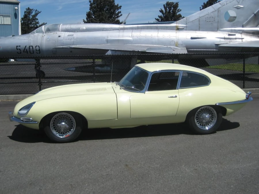 1966 Jaguar E-Type Series 1 - Image 8 of 9