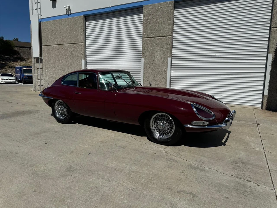 1966 Jaguar E-Type Series 1 - Image 2 of 31
