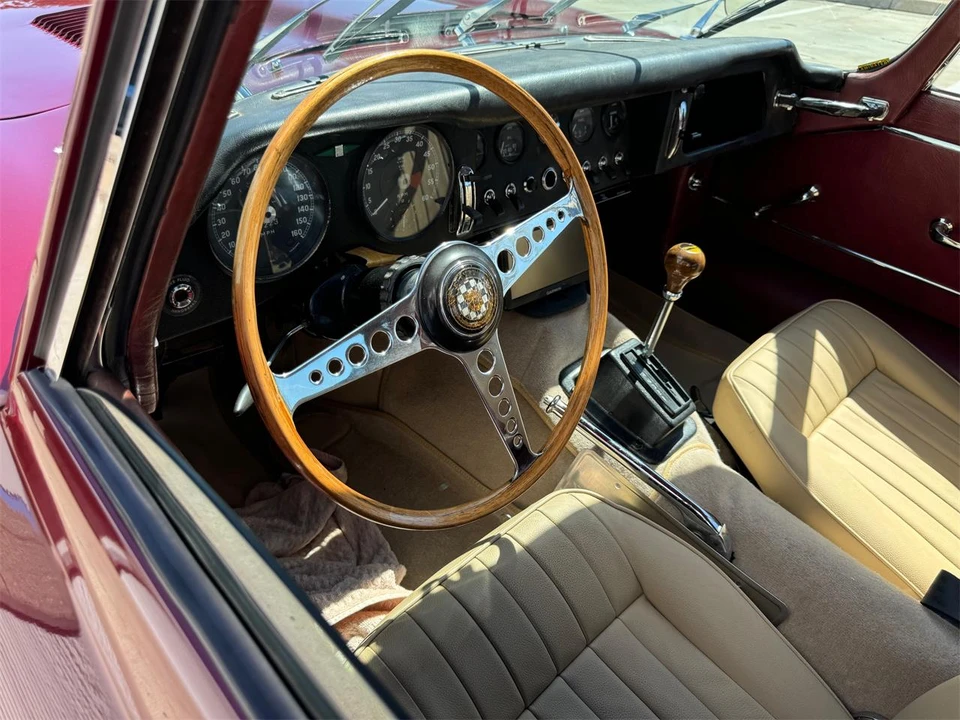 1966 Jaguar E-Type Series 1 - Image 18 of 31
