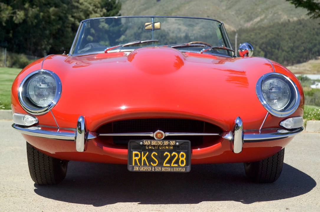 1966 Jaguar E-Type Series 1 - Image 2 of 7