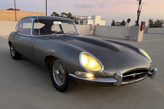 1966 Jaguar XKE Series 1 2+2