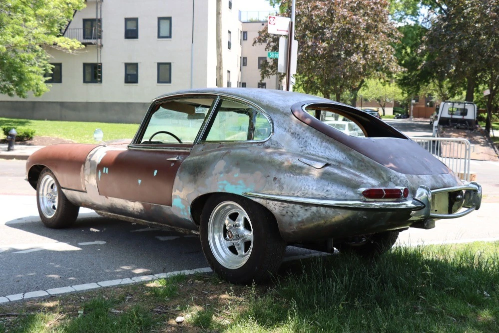 1966 Jaguar E-Type Series 1 - Image 7 of 9