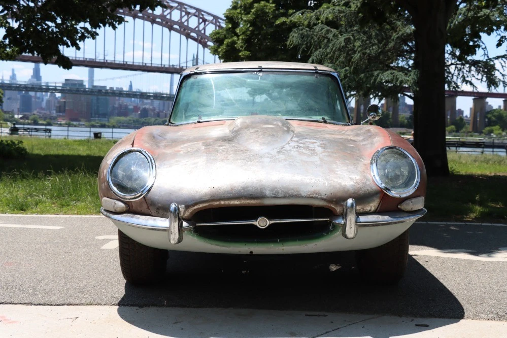 1966 Jaguar E-Type Series 1 - Image 4 of 9