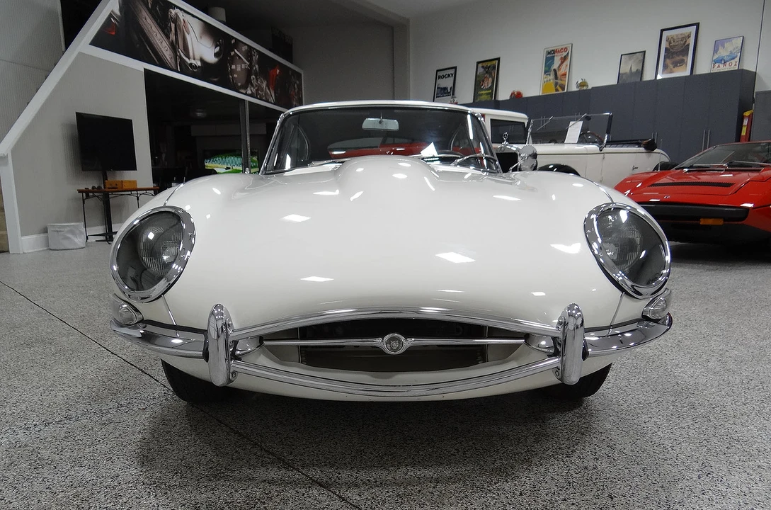 1966 Jaguar E-Type Series 1 - Image 30 of 31
