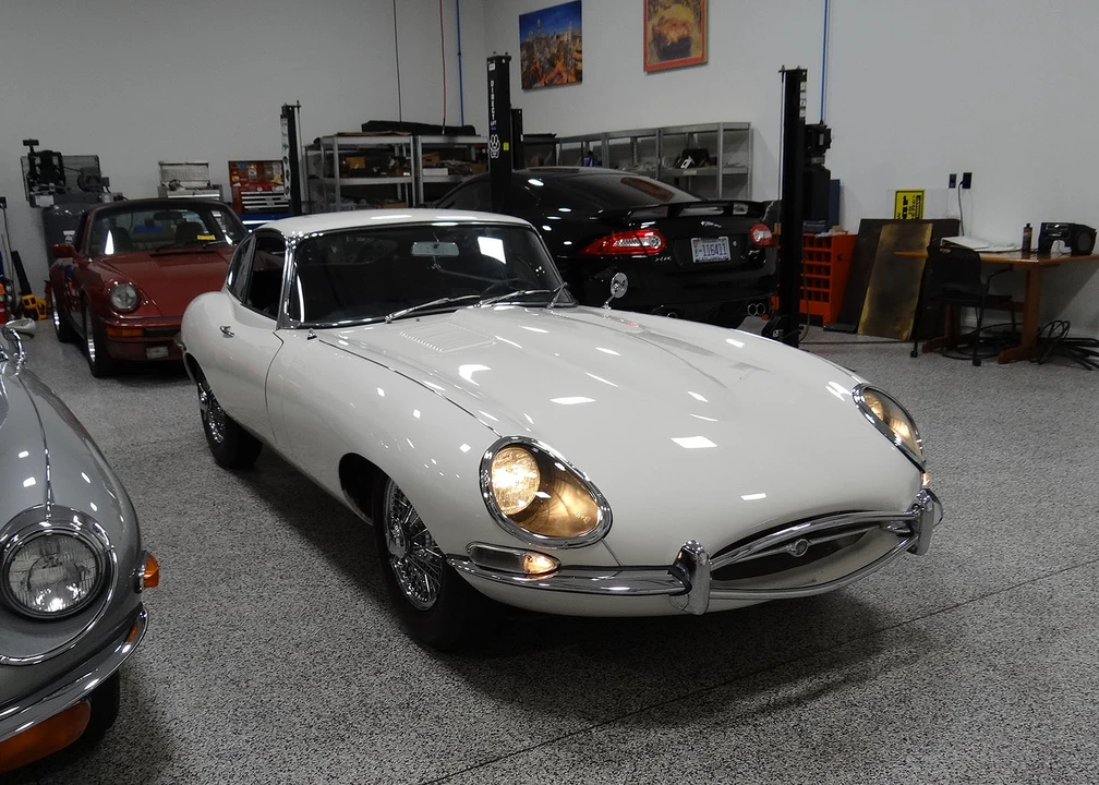 1966 Jaguar E-Type Series 1 - Image 31 of 31