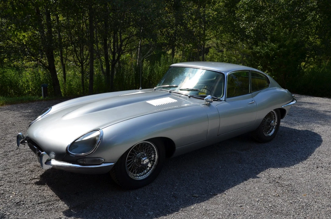 1966 Jaguar E-Type Series 1 - Image 2 of 31