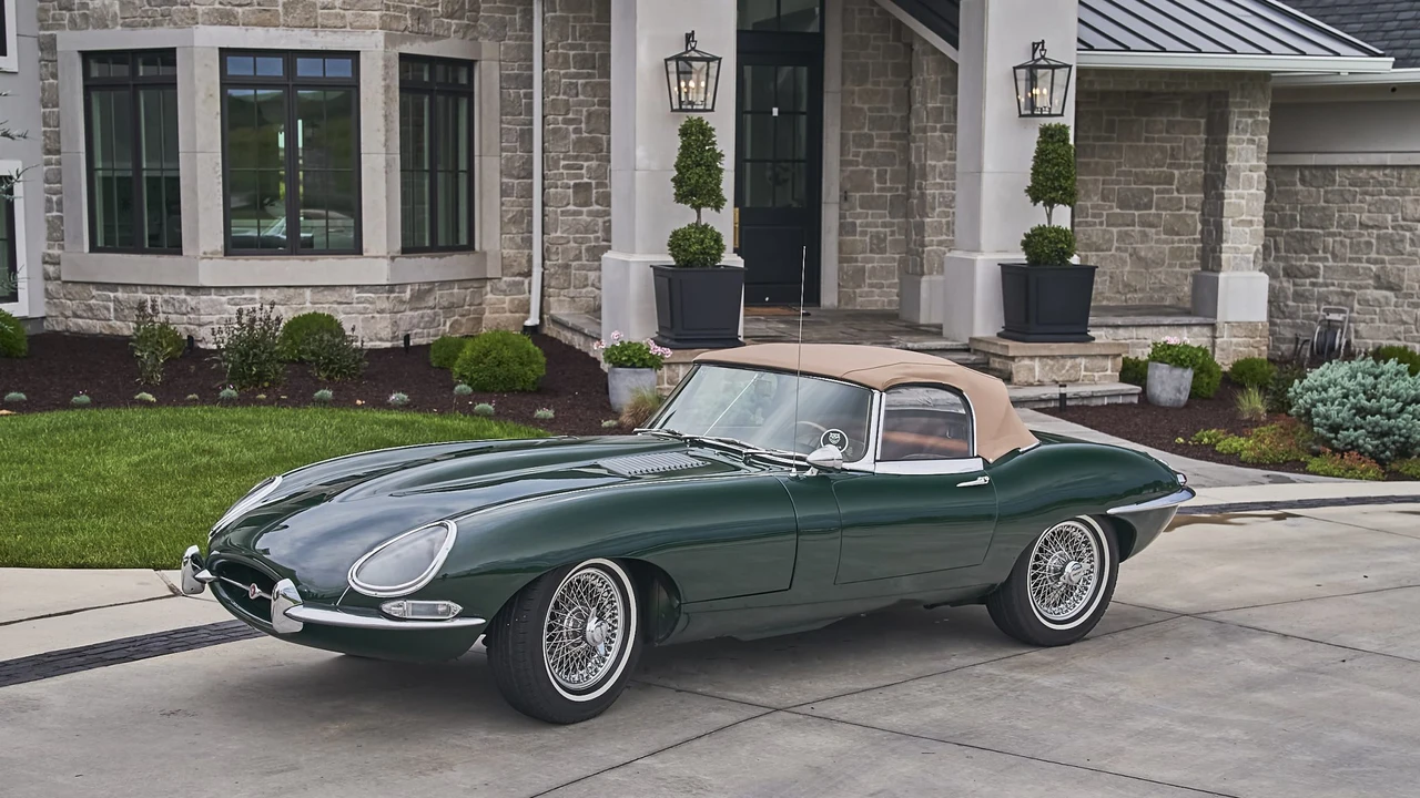 1966 Jaguar E-Type Series 1 - Image 3 of 31