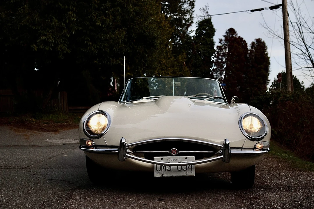 1966 Jaguar E-Type Series 1 - Image 2 of 31