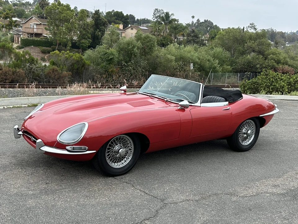 1966 Jaguar E-Type Series 1 - Image 2 of 31