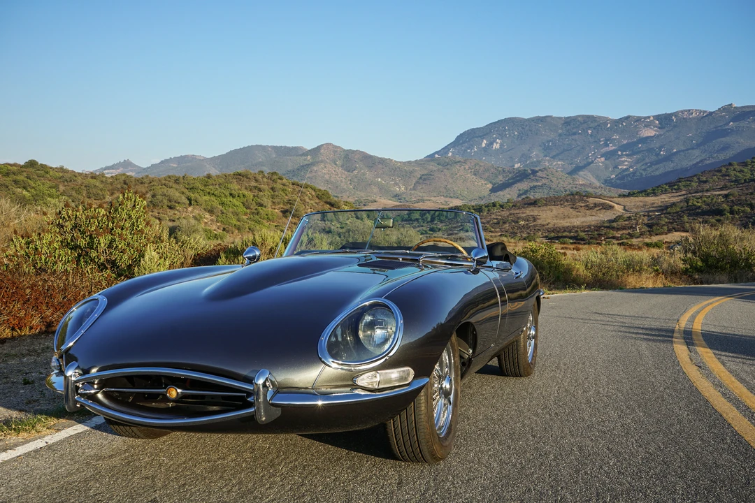 1966 Jaguar E-Type Series 1 - Image 2 of 31
