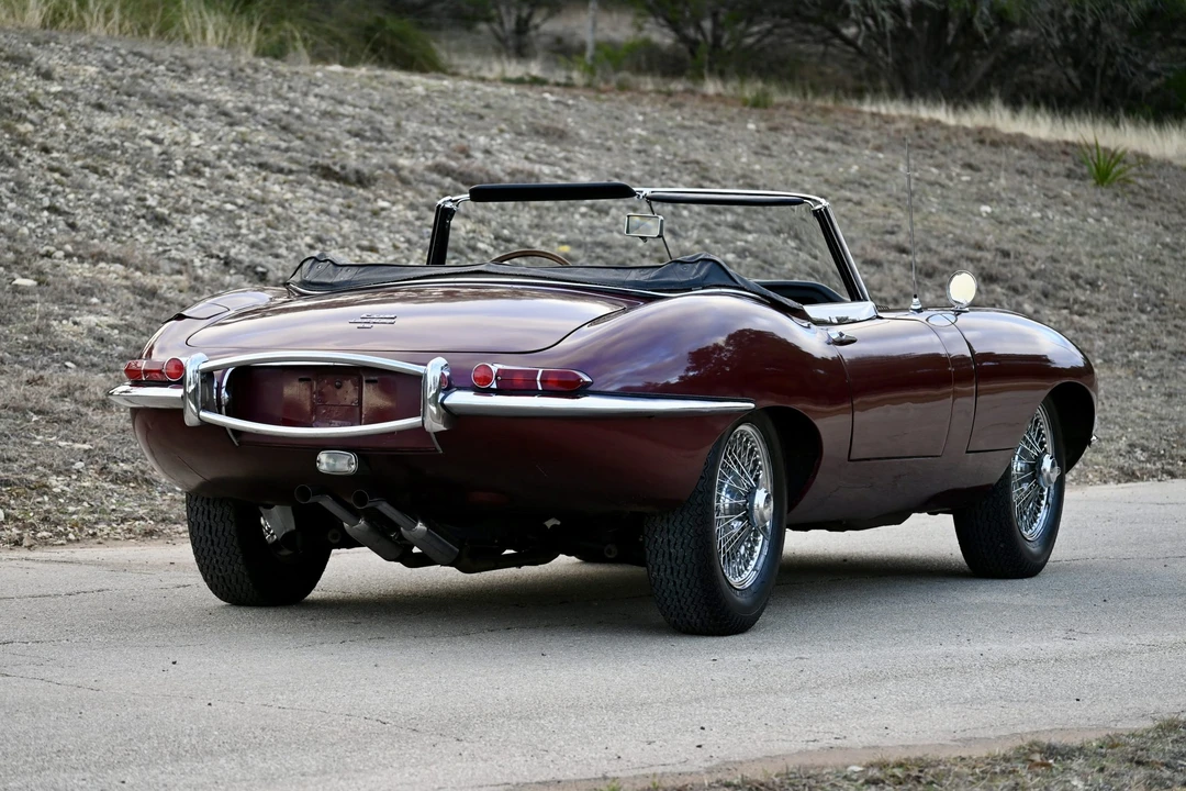 1966 Jaguar E-Type Series 1 - Image 9 of 31