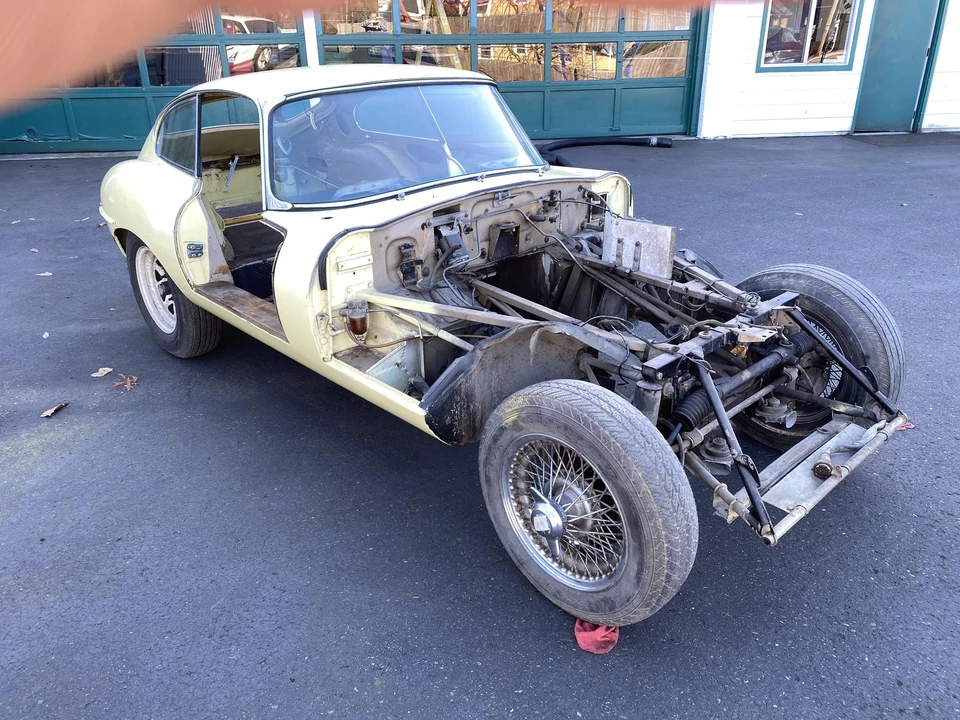 1966 Jaguar E-Type Series 1 - Image 10 of 31