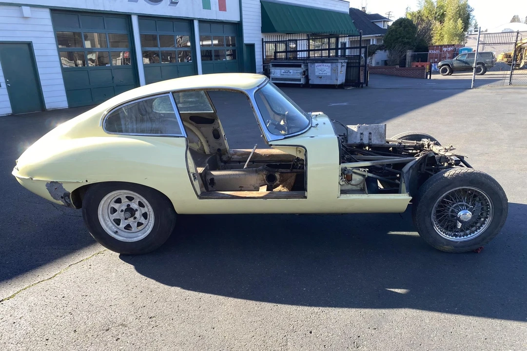 1966 Jaguar E-Type Series 1 - Image 9 of 31