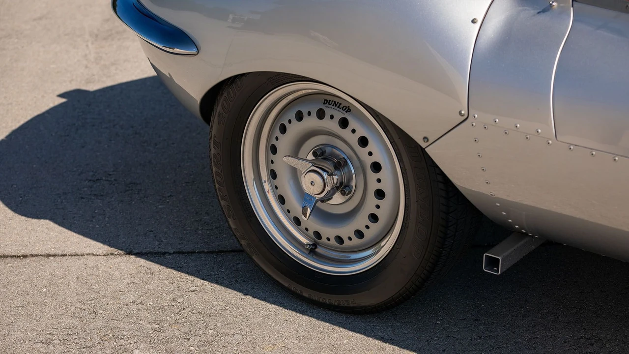 1966 Jaguar Replica - Image 13 of 31