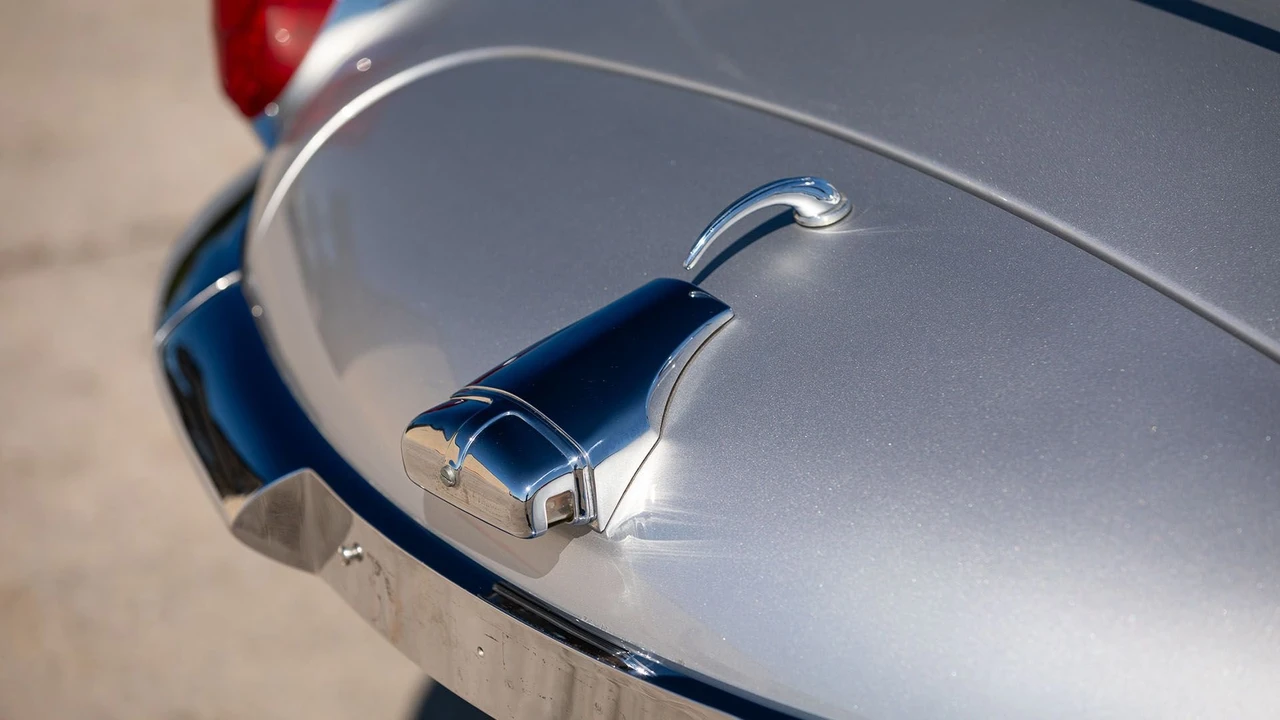 1966 Jaguar Replica - Image 26 of 31