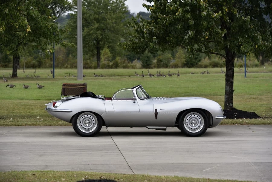 1966 Jaguar Replica - Image 2 of 31