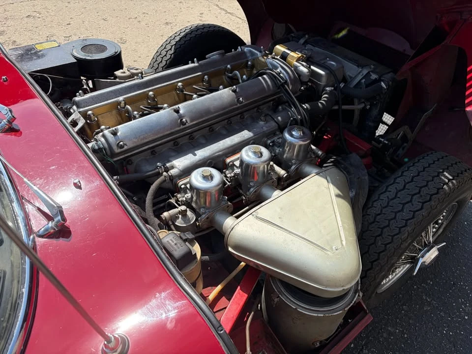 1966 Jaguar E-Type Series 1 - Image 5 of 9