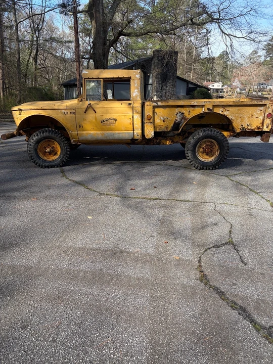1966 Jeep SJ Gladiator - Image 9 of 18