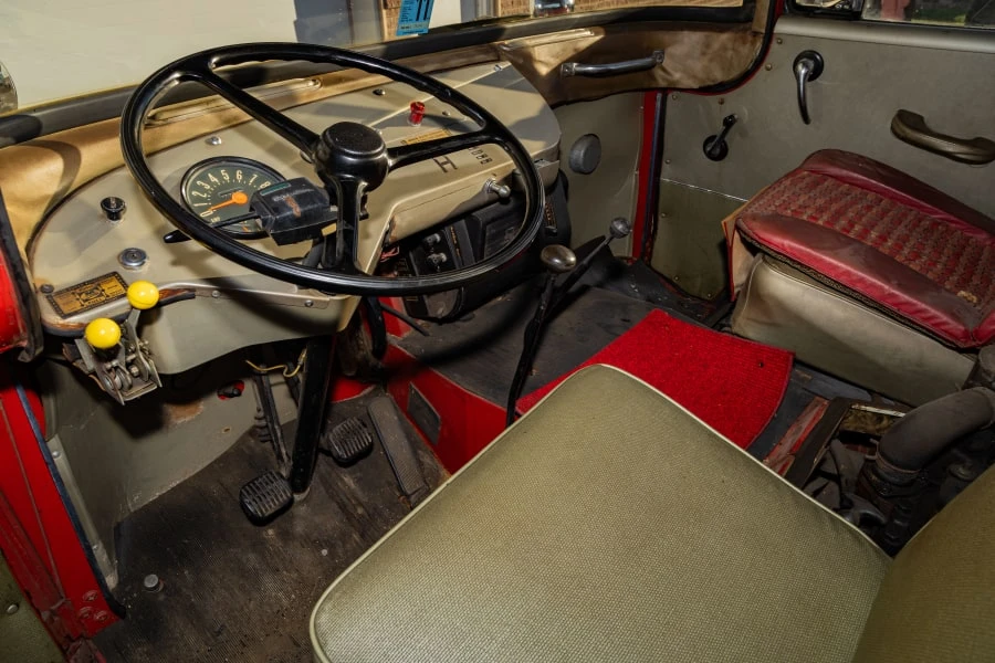 1966 Jeep Forward Control - Image 21 of 31