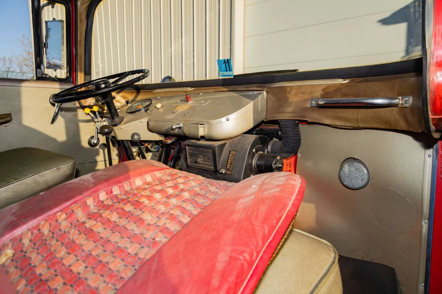 1966 Jeep Forward Control - Image 25 of 31