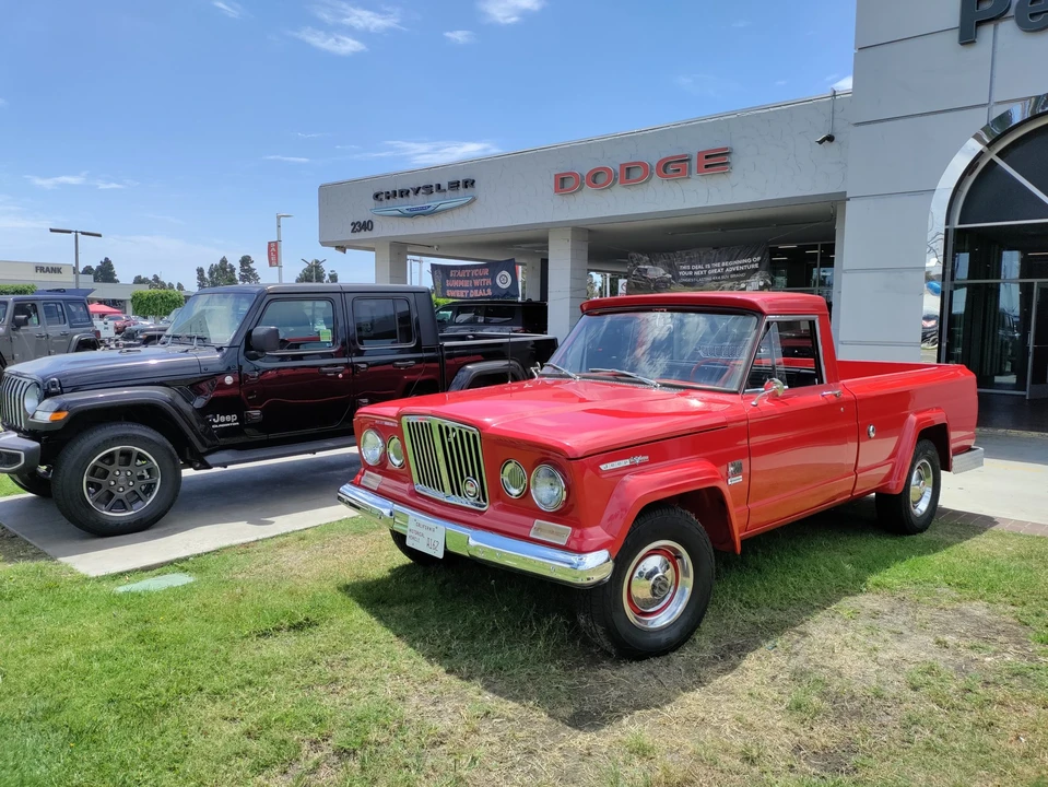 1966 Jeep SJ Gladiator - Image 14 of 31