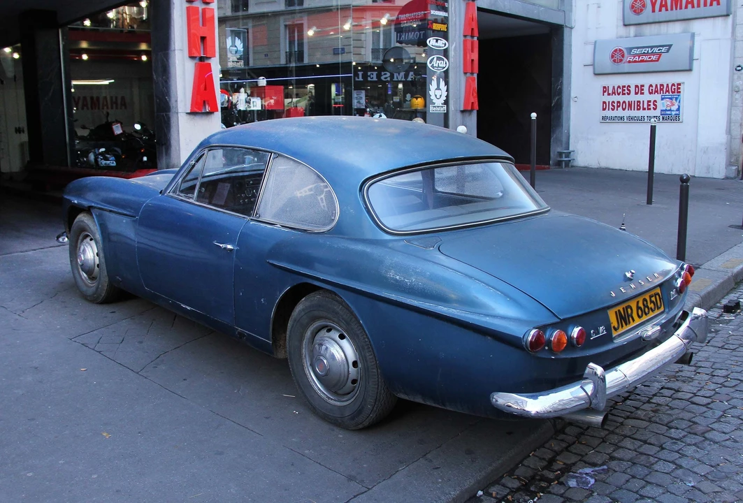 1966 Jensen - Image 4 of 4