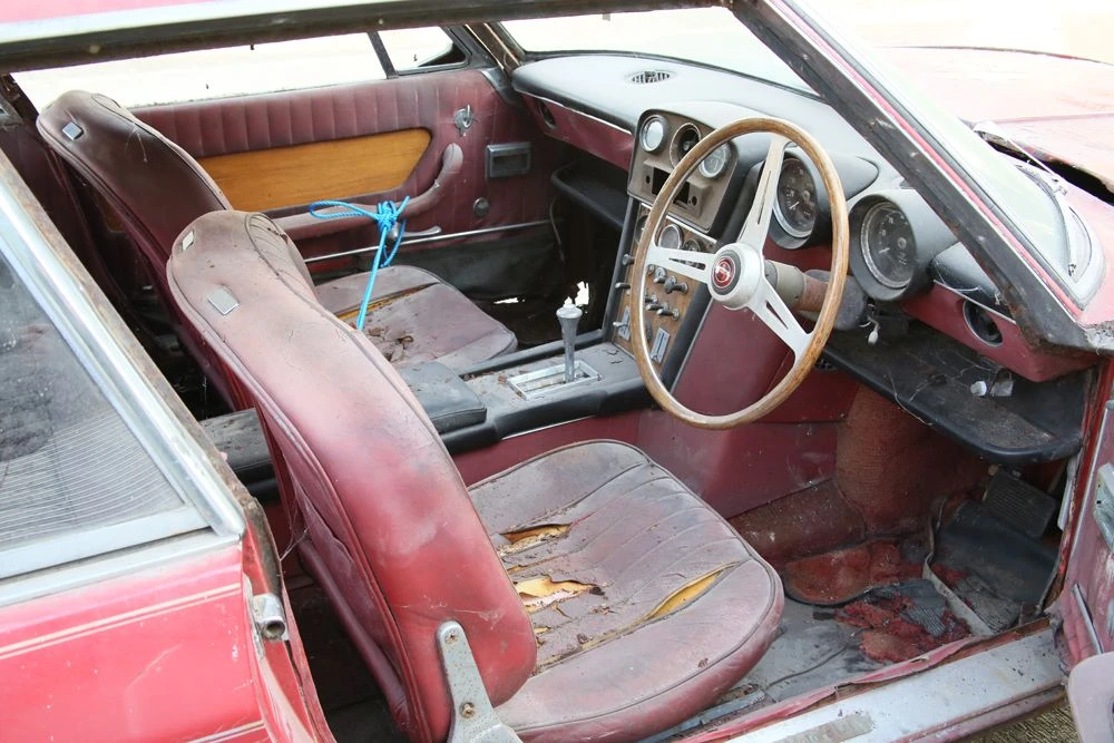 1966 Jensen Interceptor - Image 14 of 19
