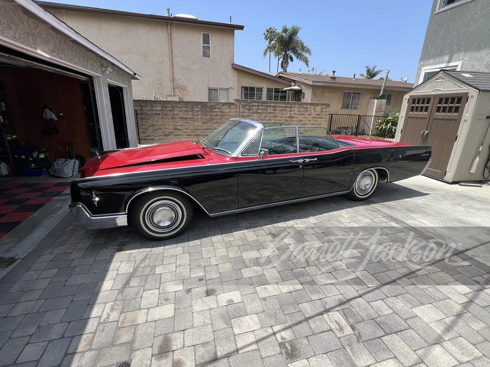 1966 Lincoln Continental 4th Gen - Image 16 of 31