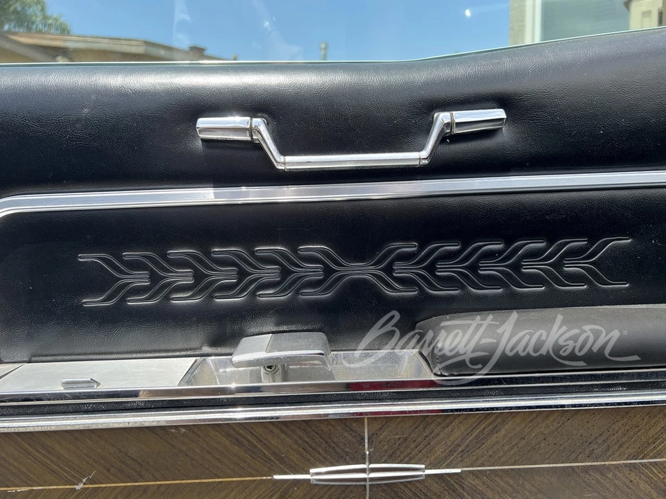 1966 Lincoln Continental 4th Gen - Image 21 of 31