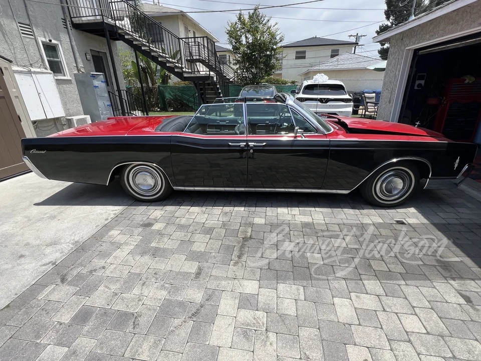 1966 Lincoln Continental 4th Gen - Image 12 of 31