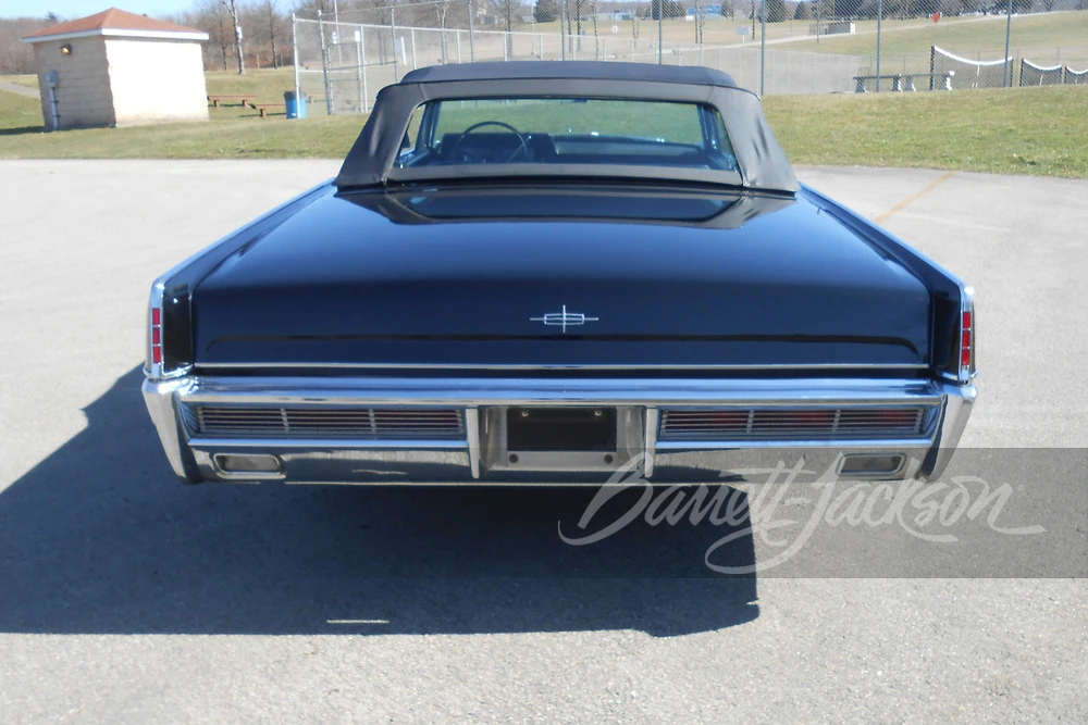1966 Lincoln Continental 4th Gen - Image 10 of 13