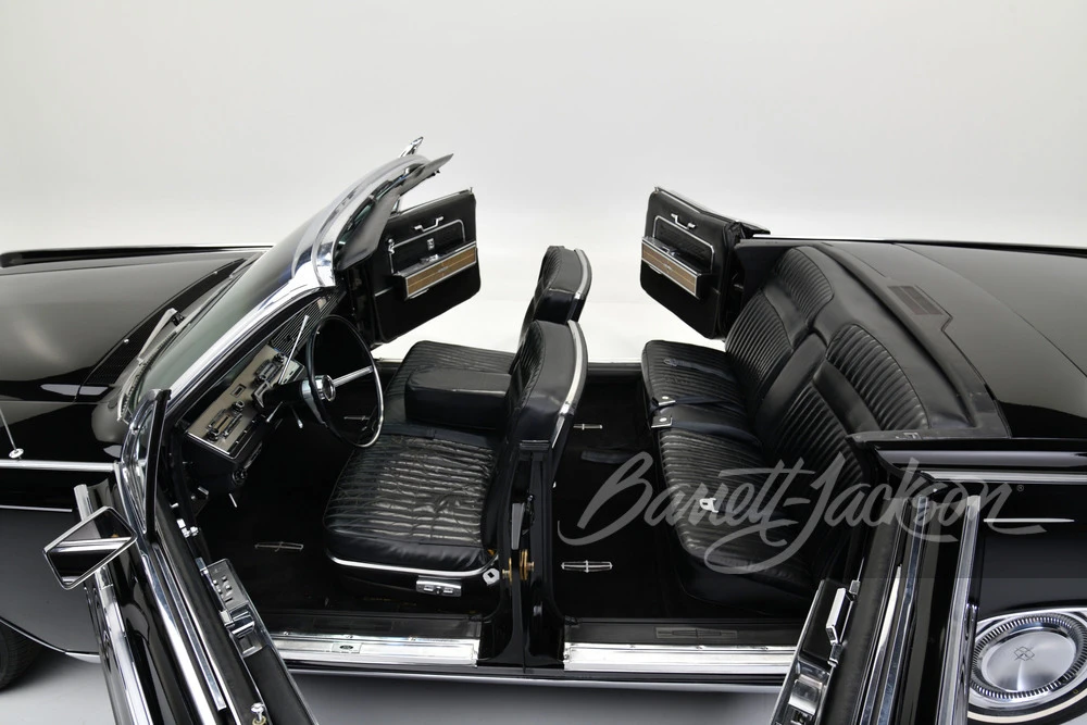 1966 Lincoln Continental 4th Gen - Image 14 of 31