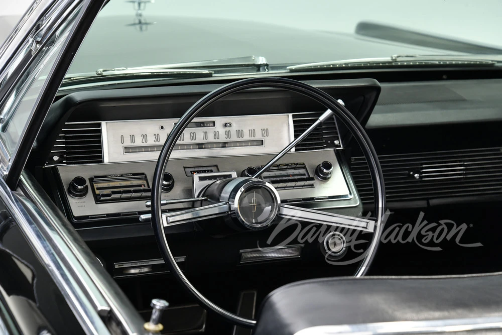 1966 Lincoln Continental 4th Gen - Image 28 of 31