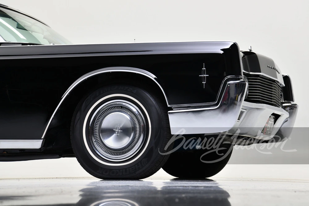 1966 Lincoln Continental 4th Gen - Image 29 of 31
