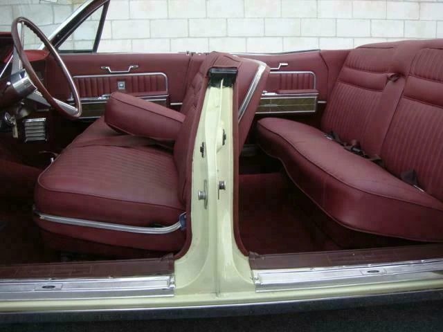 1966 Lincoln Continental 4th Gen - Image 4 of 5