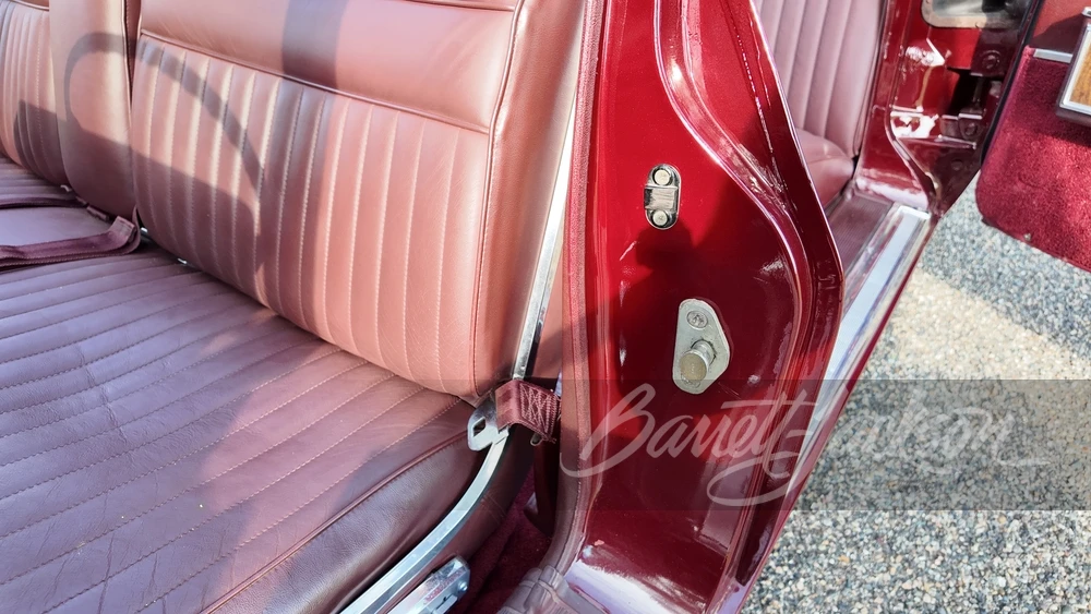 1966 Lincoln Continental 4th Gen - Image 29 of 31