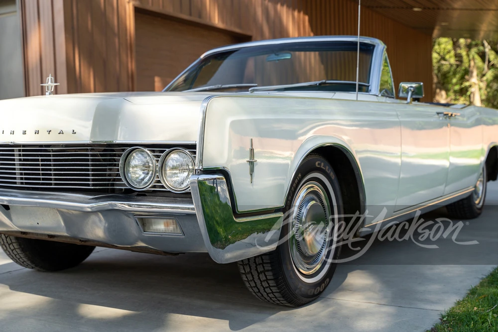 1966 Lincoln Continental 4th Gen - Image 10 of 18