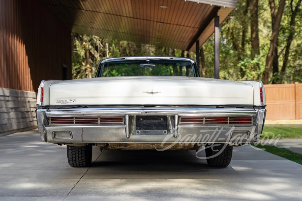 1966 Lincoln Continental 4th Gen - Image 13 of 18