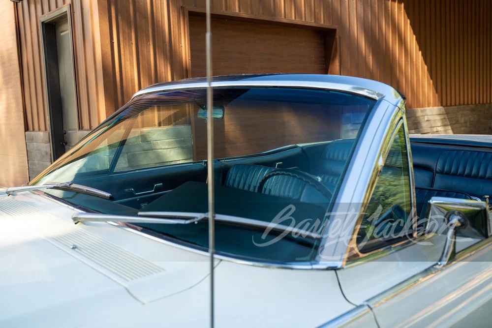 1966 Lincoln Continental 4th Gen - Image 15 of 18