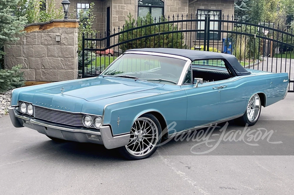 1966 Lincoln Continental 4th Gen - Image 11 of 19