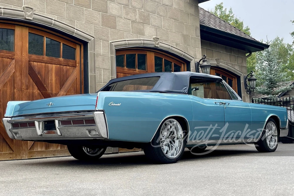 1966 Lincoln Continental 4th Gen - Image 18 of 19