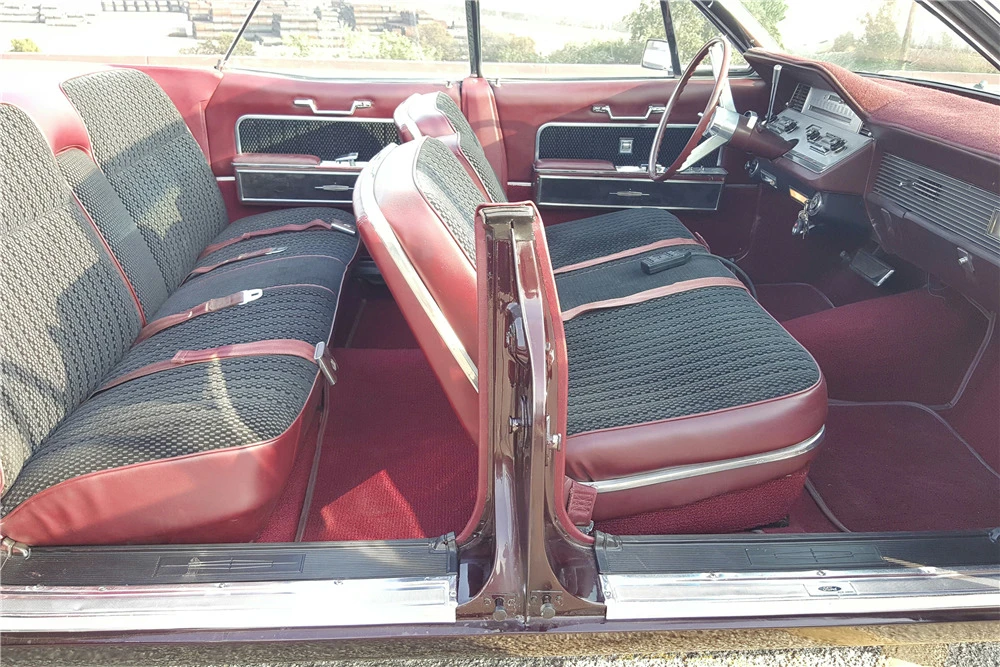 1966 Lincoln Continental 4th Gen - Image 4 of 5